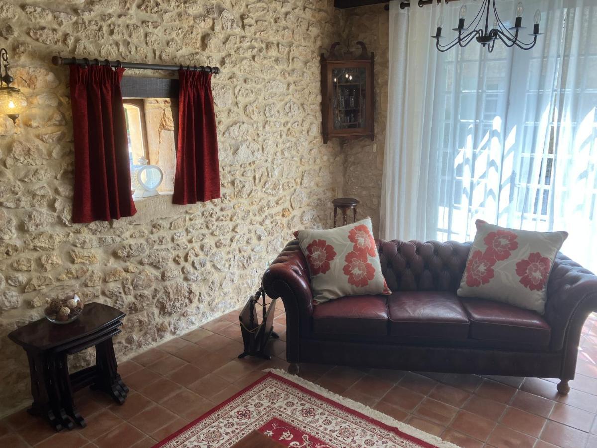 Le Petit Chateau - Adults Only Property Le Bugue Kültér fotó